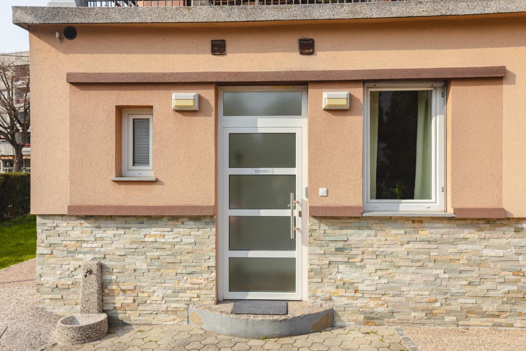 Vila Klara Apartments Любляна Экстерьер фото